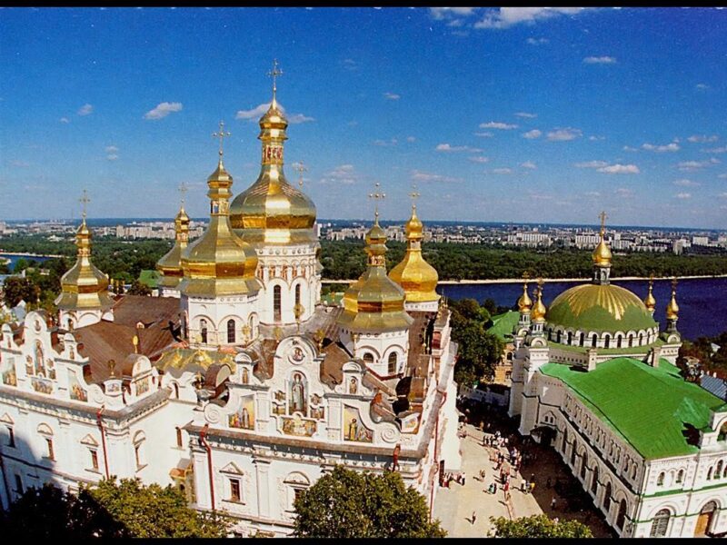 поездка с клубом путешественников Котигорошко в Киев на фестиваль хризантем